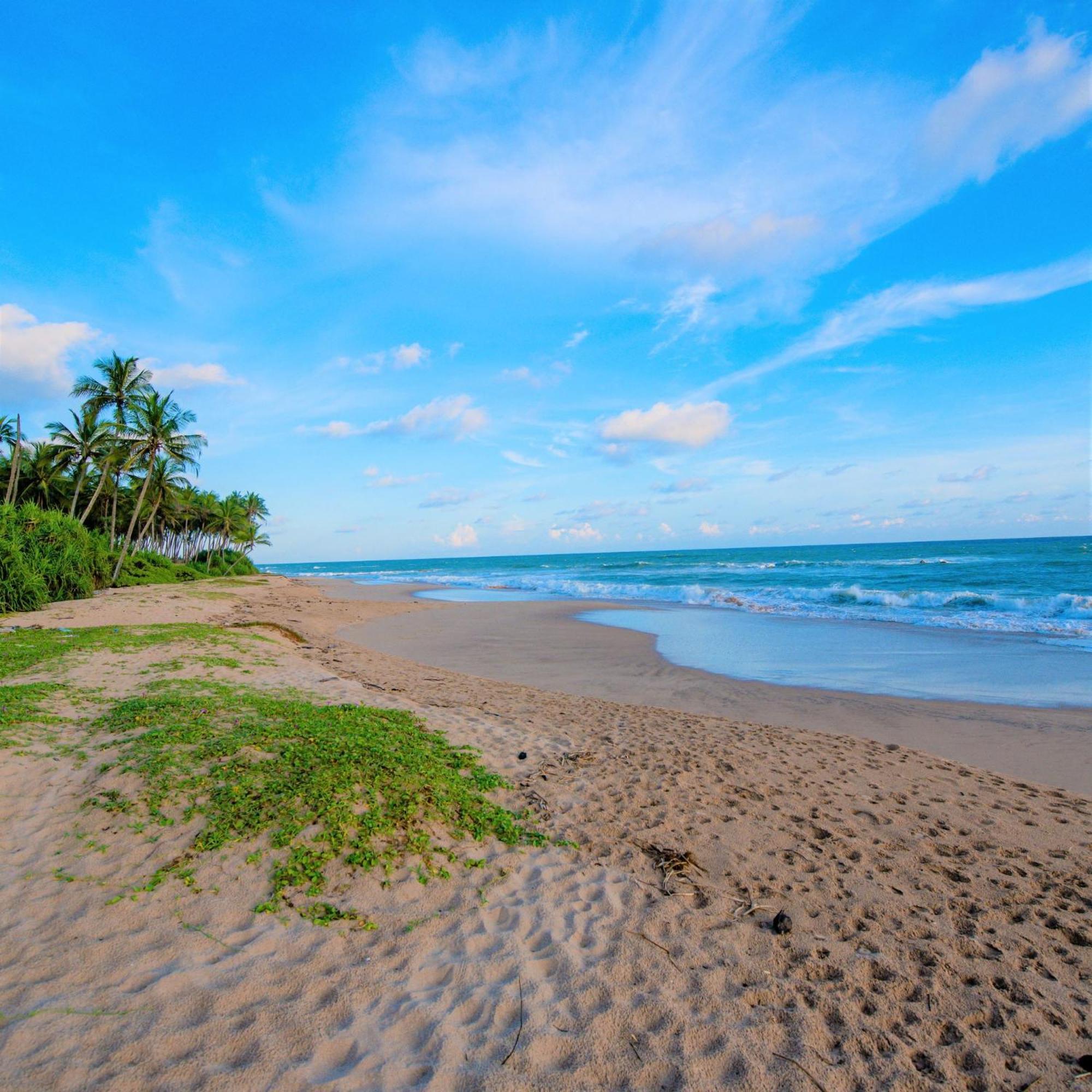 Ardeen Villa - Superb 3 Bedroom Beachfront For 6, Bb, Free Pick Up For 7 Night Stays Arriving Together, Fully Serviced, Taxes Included Тангалла Экстерьер фото