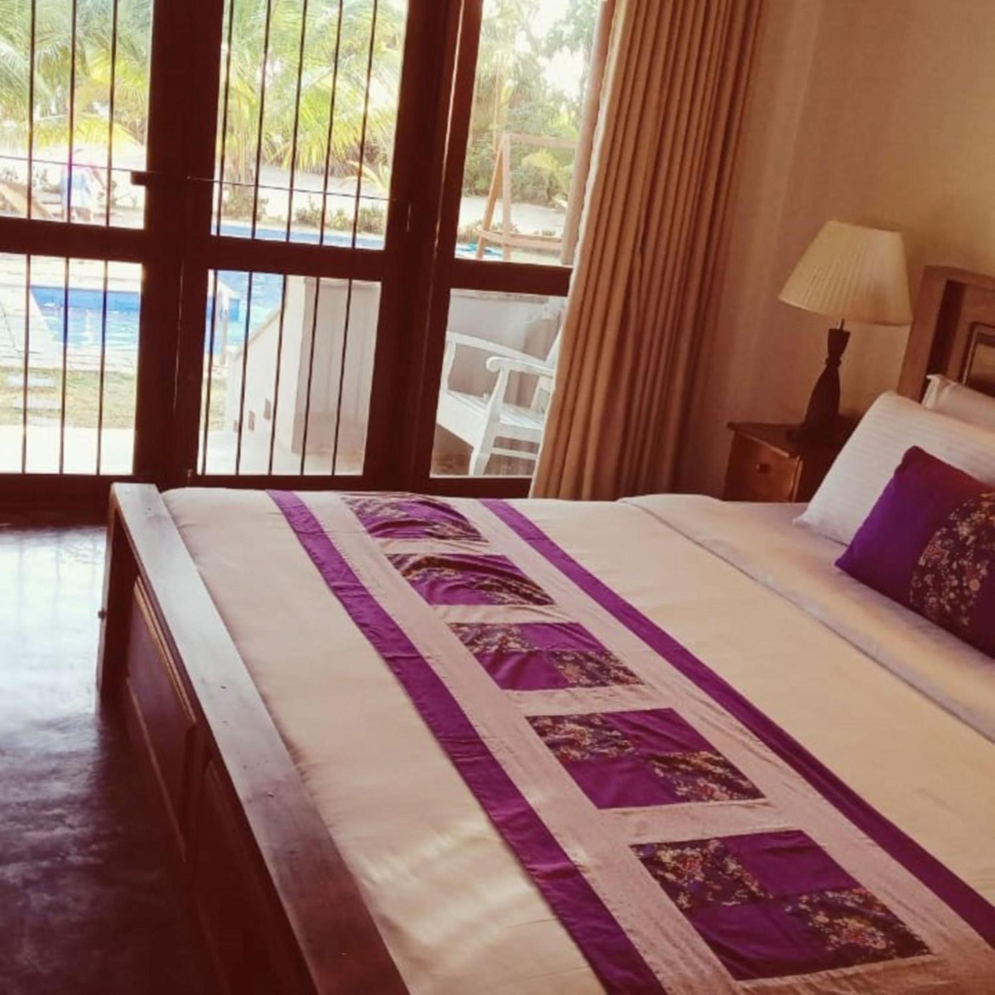 Ardeen Villa - Superb 3 Bedroom Beachfront For 6, Bb, Free Pick Up For 7 Night Stays Arriving Together, Fully Serviced, Taxes Included Тангалла Экстерьер фото