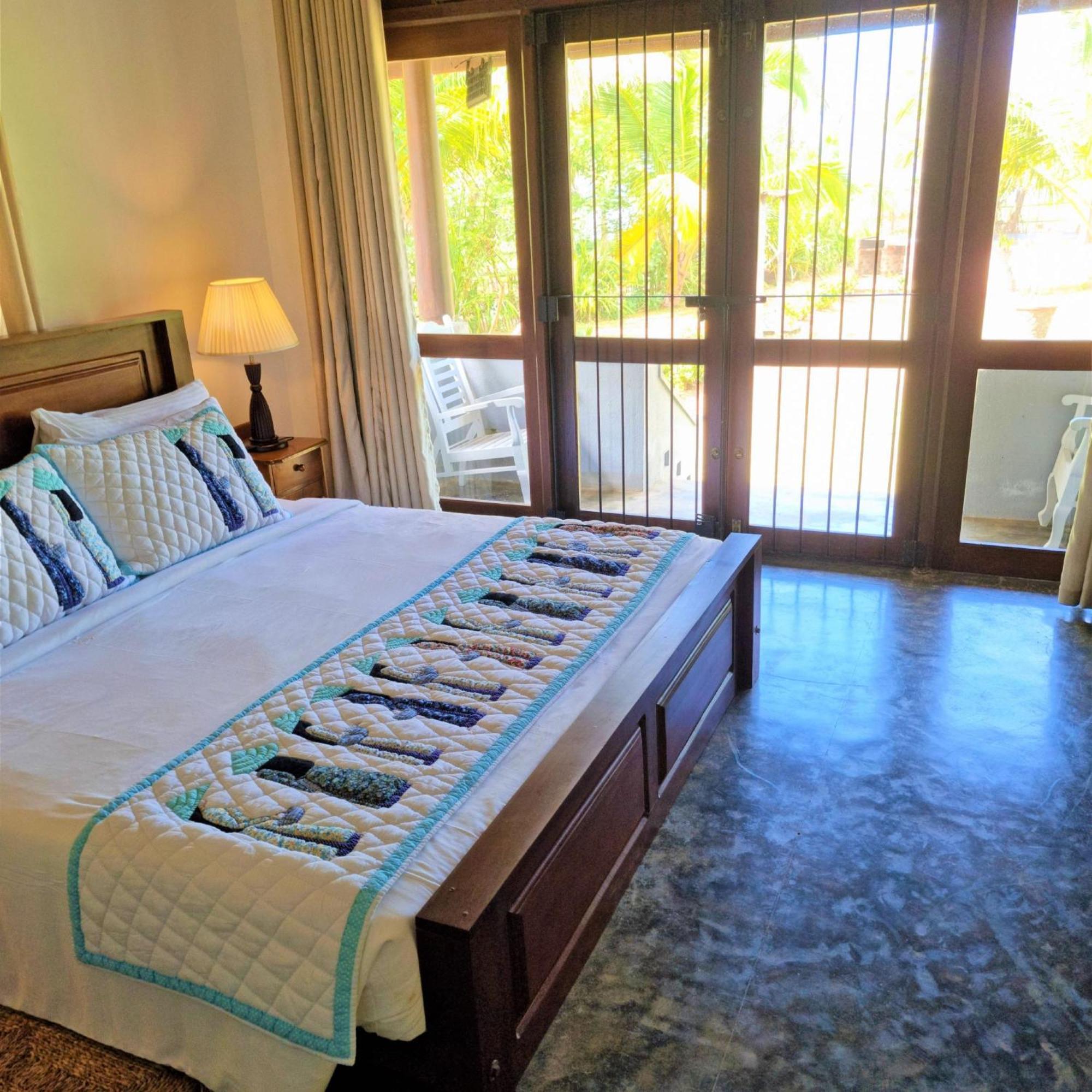 Ardeen Villa - Superb 3 Bedroom Beachfront For 6, Bb, Free Pick Up For 7 Night Stays Arriving Together, Fully Serviced, Taxes Included Тангалла Экстерьер фото